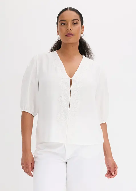 Bluse aus Viskose-Mix in weiß von vorne (im Anschnitt) - bonprix
