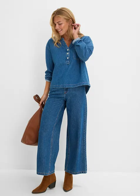 Leichte Jeansbluse-Tunika in blau im Look von vorne (Totalaufnahme) - bonprix