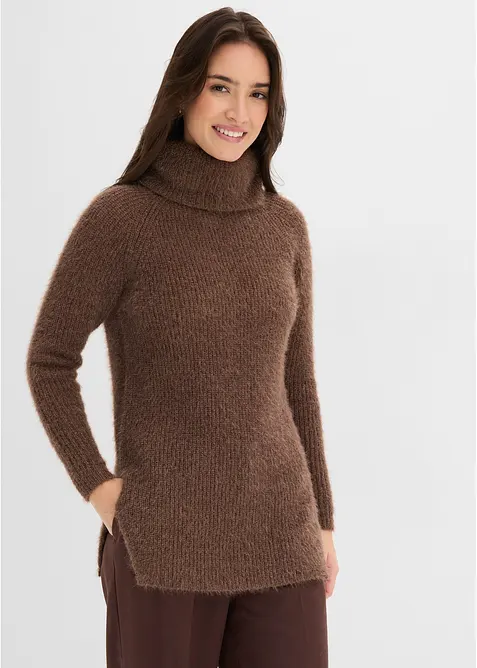 Oversize-Rollkragenpullover in braun von vorne (im Anschnitt) - bonprix