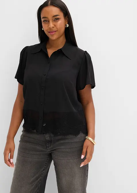 Bluse mit Spitze in schwarz von vorne (im Anschnitt) - bonprix