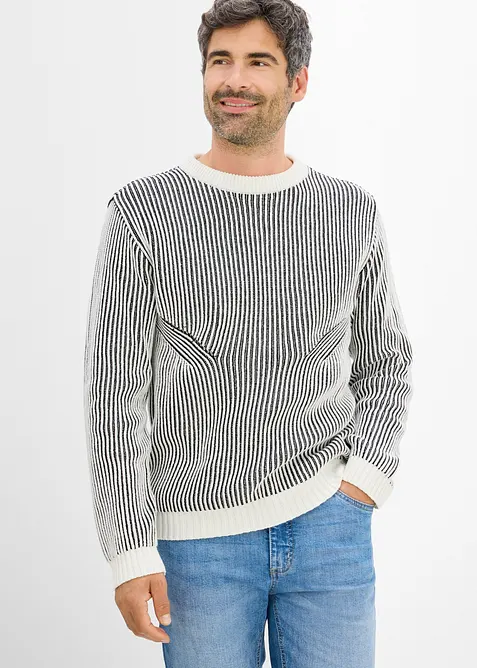 Grobstrick-Pullover aus Baumwoll-Mix in schwarz von vorne (im Anschnitt) - bonprix