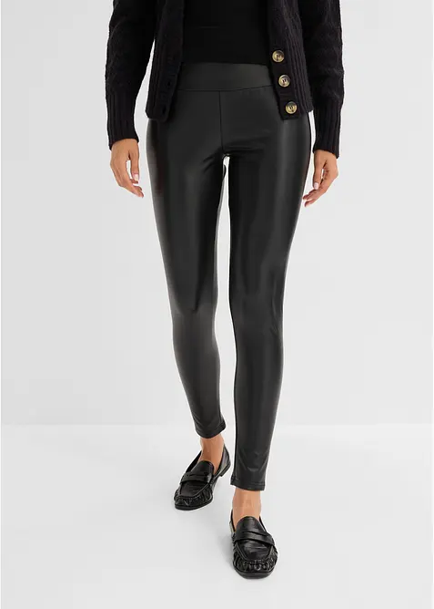 Lederimitat-Leggings mit Thermofunktion in schwarz von vorne - bonprix