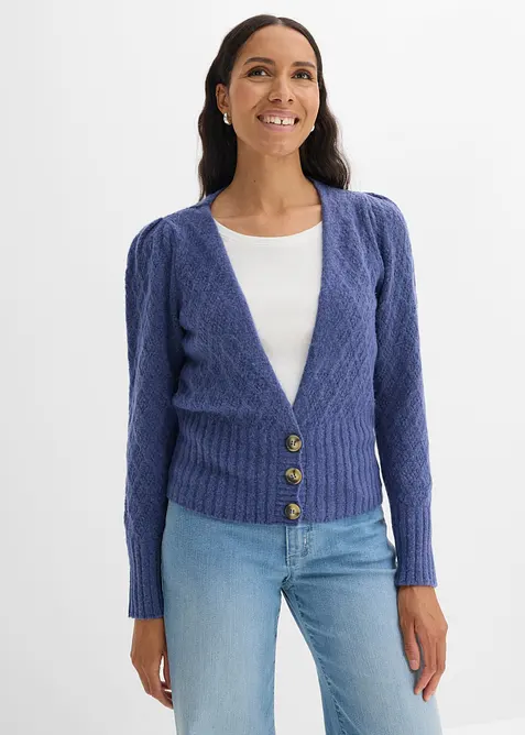 Feinstrickjacke mit Knopfdetails in blau von vorne (im Anschnitt) - bonprix