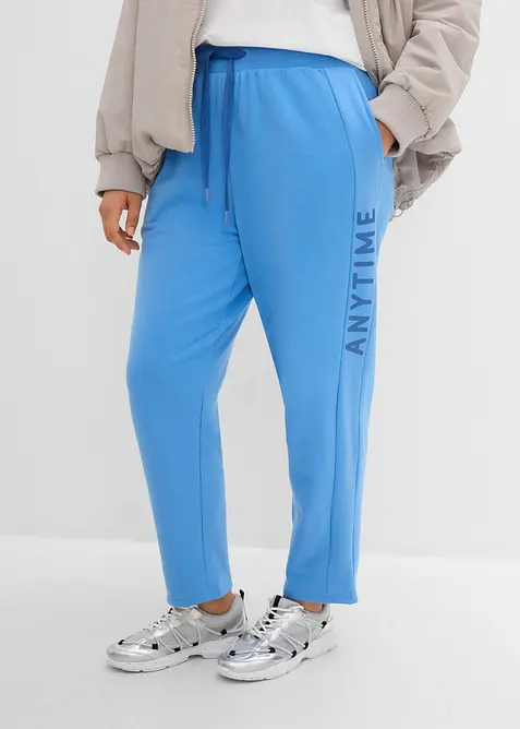 Jogginghose aus elastischem Bio-Baumwoll-Mix in blau von vorne - bonprix