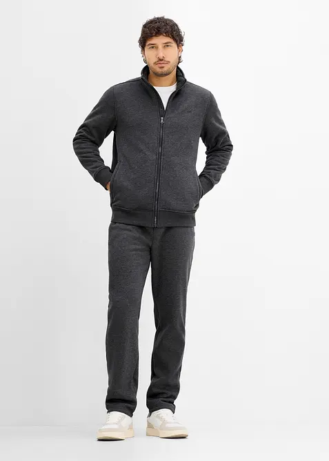 Thermo-Jogginganzug mit flauschigem Teddyfleece in grau von vorne (Totalaufnahme) - bonprix