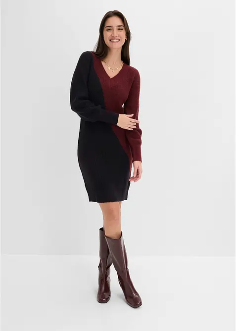 Strickkleid in rot von vorne (Totalaufnahme) - bonprix