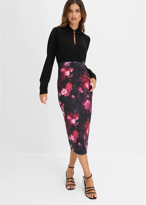 Maxikleid in schwarz von vorne (Totalaufnahme) - bonprix