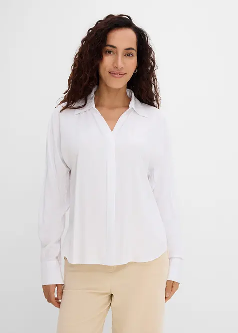 Bluse aus softer Viskose in weiß von vorne (im Anschnitt) - bonprix