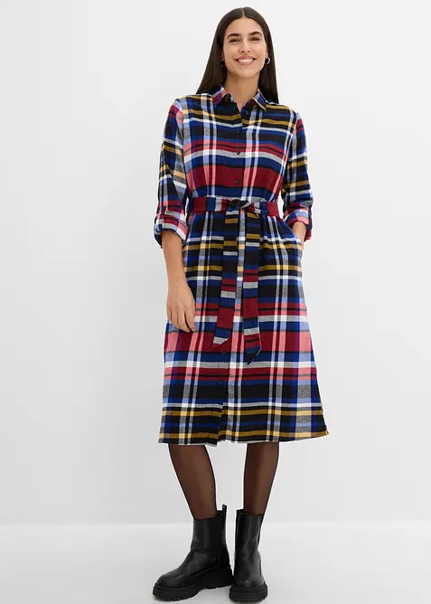 Flanell-Hemdblusenkleid aus reiner Bio-Baumwolle in rot von vorne (Totalaufnahme) - bonprix