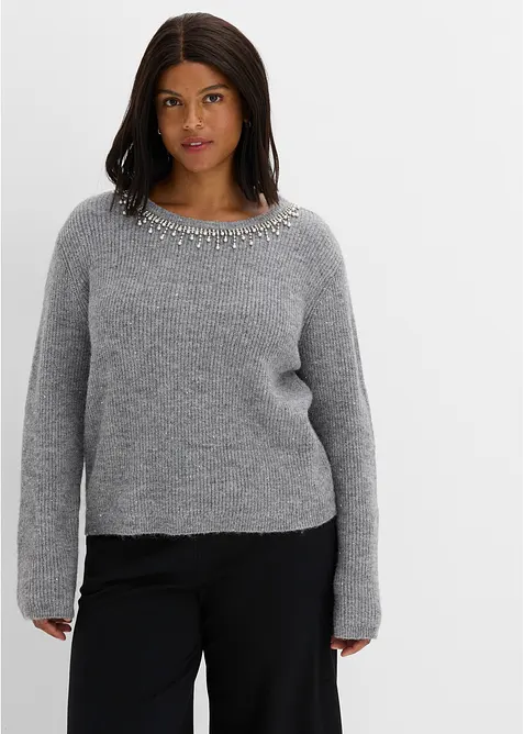 Pullover mit Applikation in grau von vorne (im Anschnitt) - bonprix