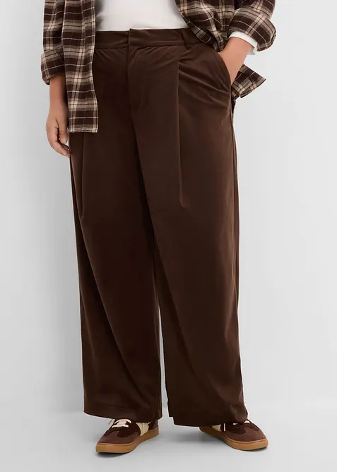 Cordhose in braun von vorne - bonprix