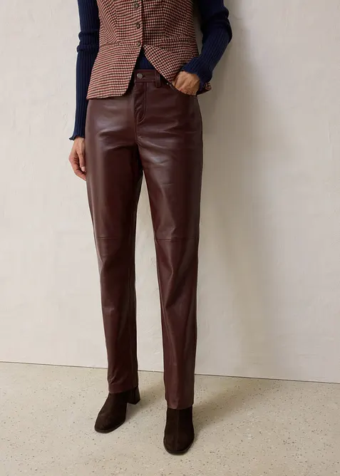 Lederhose aus Lammnappa in braun von vorne - bonprix