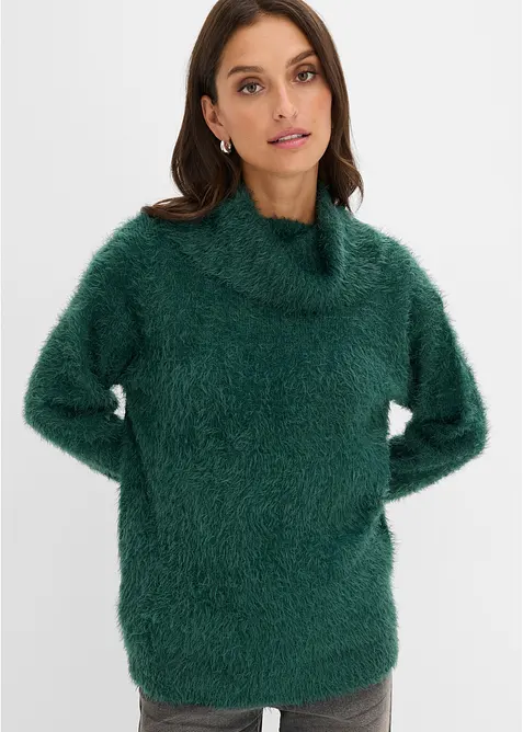 Rollkragenpullover aus weichem Federgarn in grün von vorne (im Anschnitt) - bonprix