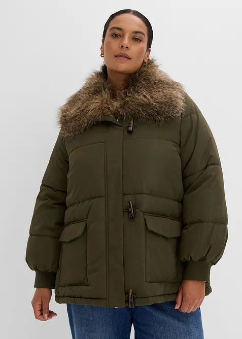 Puffer-Jacket mit abnehmbarem Kunstfellkragen in grün von vorne (im Anschnitt) - bonprix
