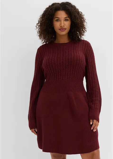 Strickkleid mit Zopfmuster in rot von vorne (Totalaufnahme) - bonprix