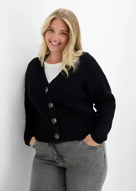 Grobstrickjacke aus reiner Baumwolle in schwarz von vorne (im Anschnitt) - bonprix