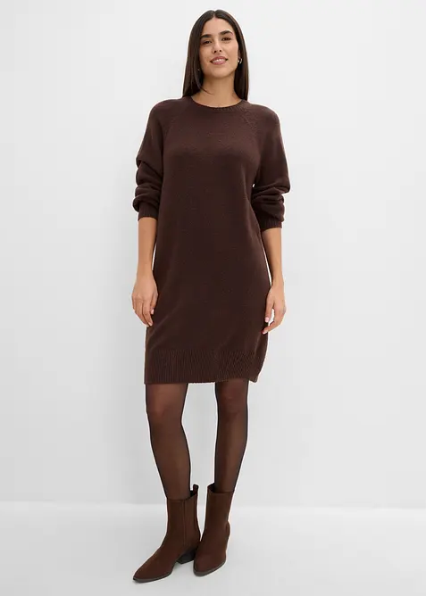 Kurzes Strickkleid mit Pufferärmeln in braun von vorne (Totalaufnahme) - bonprix