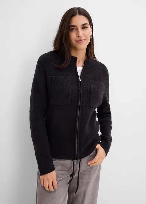 Feinstrickjacke in schwarz von vorne (im Anschnitt) - bonprix