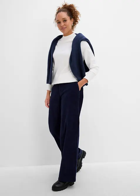 Cordhose aus elastischem Baumwoll-Mix in blau im Look von vorne (Totalaufnahme) - bonprix