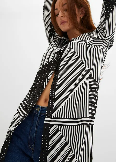 Longbluse in schwarz (Detailaufnahme) - bonprix