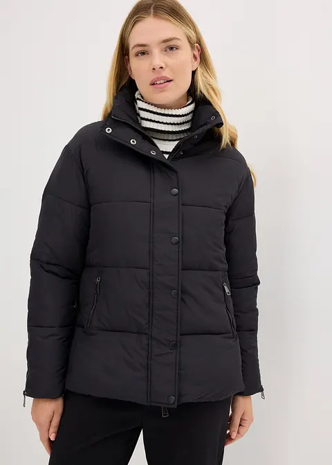 Steppjacke mit Reißverschluss am Ärmel in schwarz von vorne (im Anschnitt) - bonprix