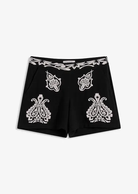 Shorts mit Stickerei aus softem Viskose Mix in schwarz von vorne - bonprix