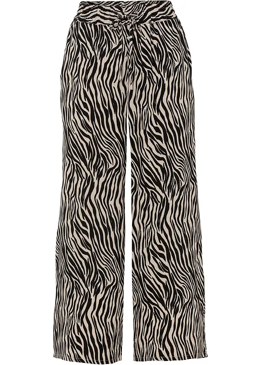 Bedruckte Culotte aus nachhaltiger Viskose in schwarz von vorne - bonprix