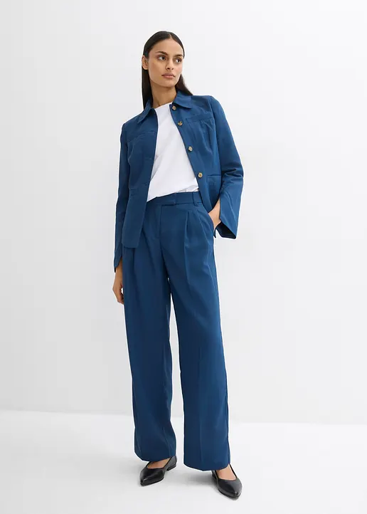 Weite Bundfaltenhose in blau im Look von vorne (Totalaufnahme) - bonprix