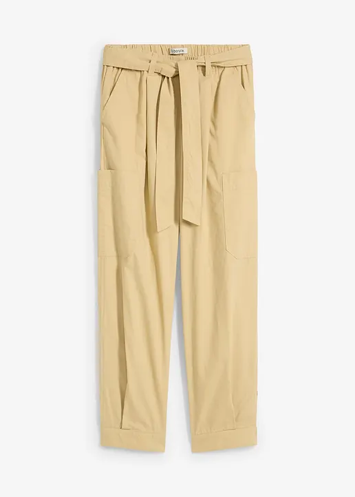 Verkürzte Cargo-Hose in beige von vorne - bonprix