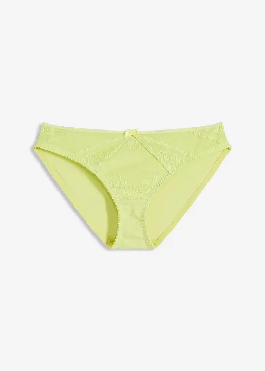 Slip mit zarter Spitze in grün von vorne - bonprix