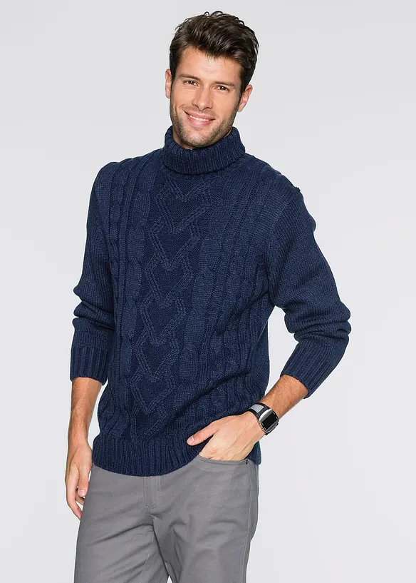 Rollkragenpullover mit Zopfmuster in blau von vorne (im Anschnitt) - bonprix