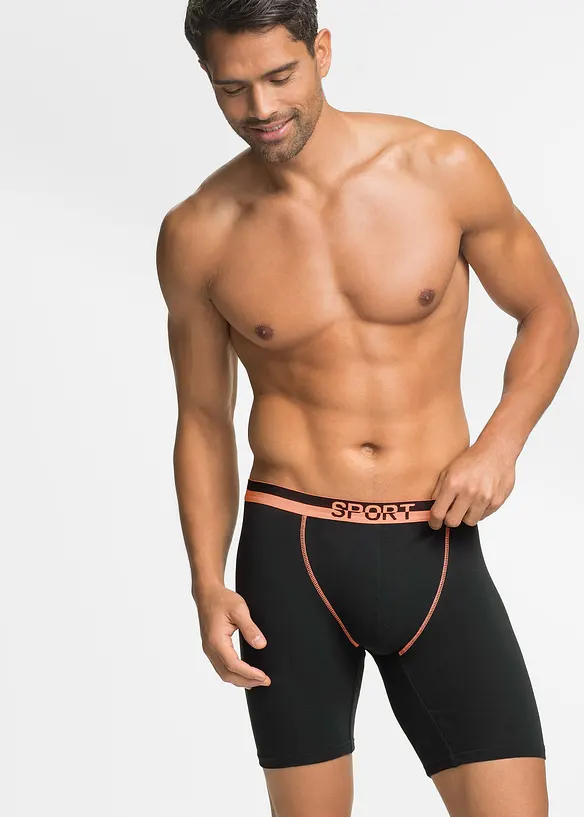 Lange Boxershorts eng mit Baumwolle (2er Pack) in schwarz von vorne (Totalaufnahme) - bonprix