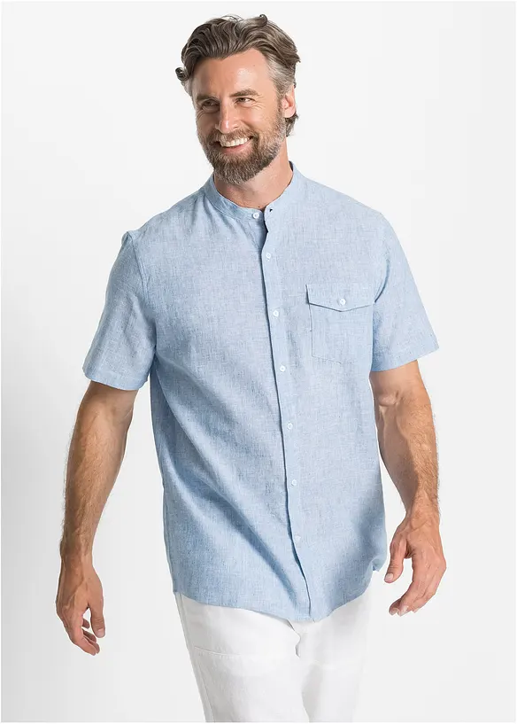 Kurzarmhemd aus Leinen-Mix in Regular Fit in blau von vorne (im Anschnitt) - bonprix