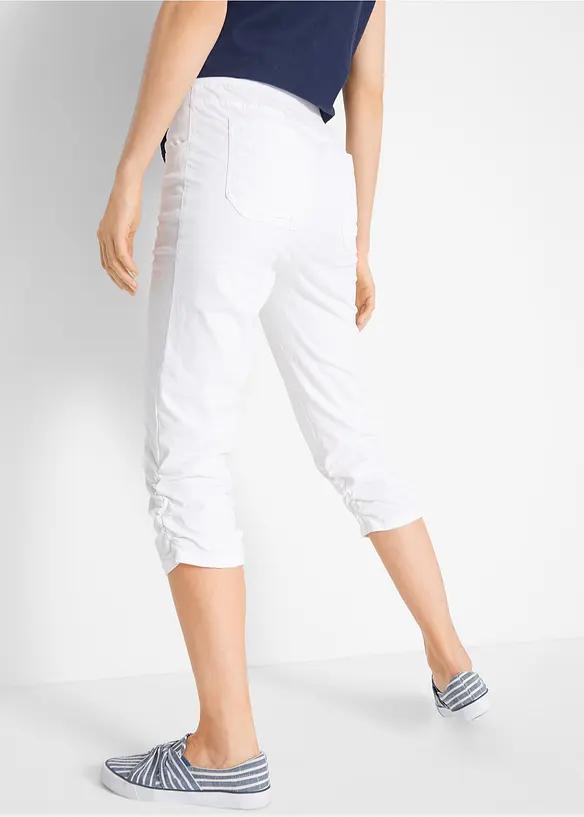 Capri-Hose aus Baumwoll-Mix in weiß von hinten - bonprix