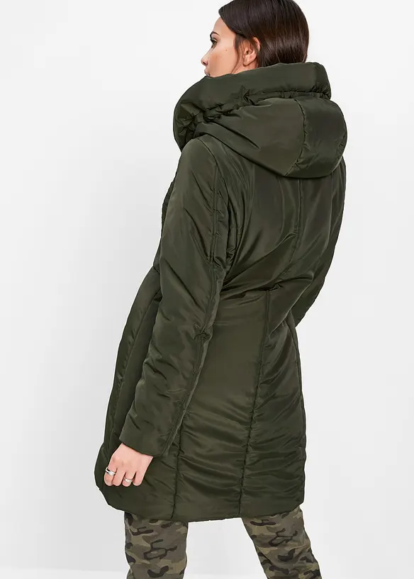 Kurzmantel in Loose Fit in grün von hinten (Totalaufnahme) - bonprix