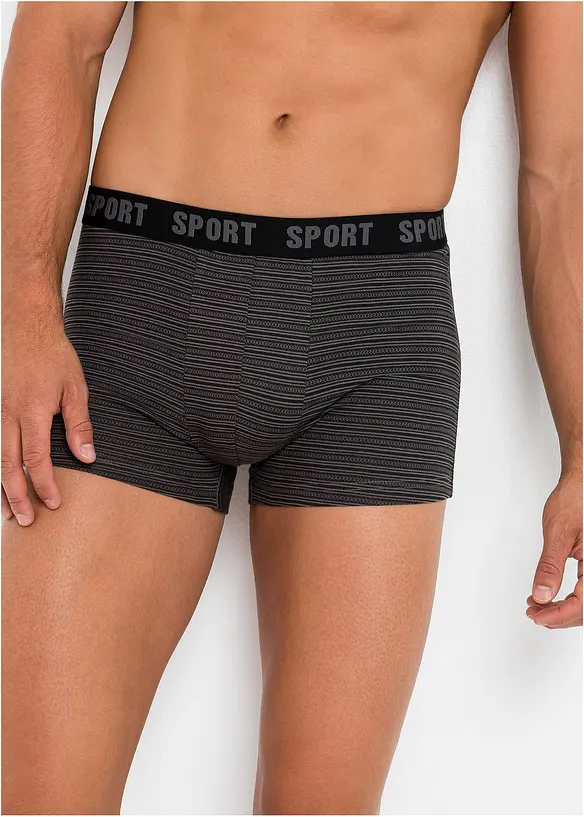 Boxershorts eng mit Baumwolle (3er Pack) in schwarz von vorne - bonprix