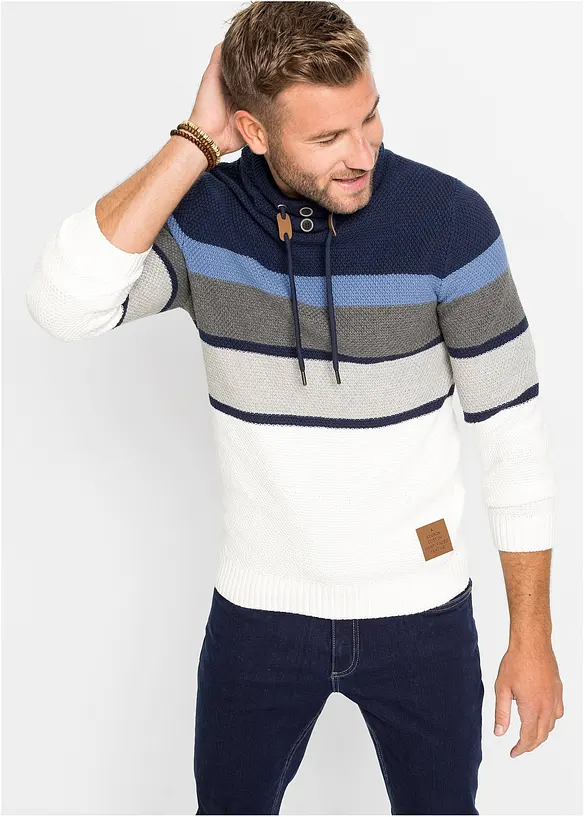 Grobstrickpullover mit Schlauchkragen aus reiner Baumwolle in blau von vorne (im Anschnitt) - bonprix