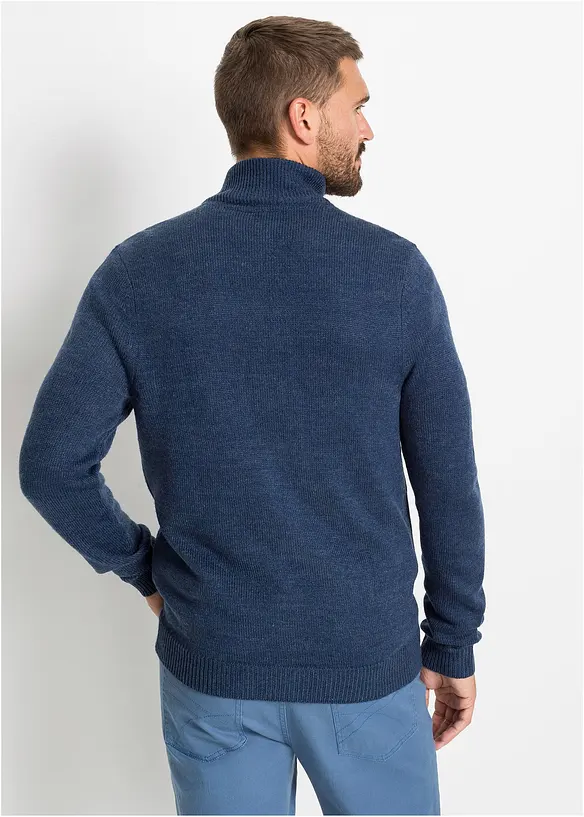 Feinstrickjacke in Regular Fit in blau von hinten (im Anschnitt) - bonprix