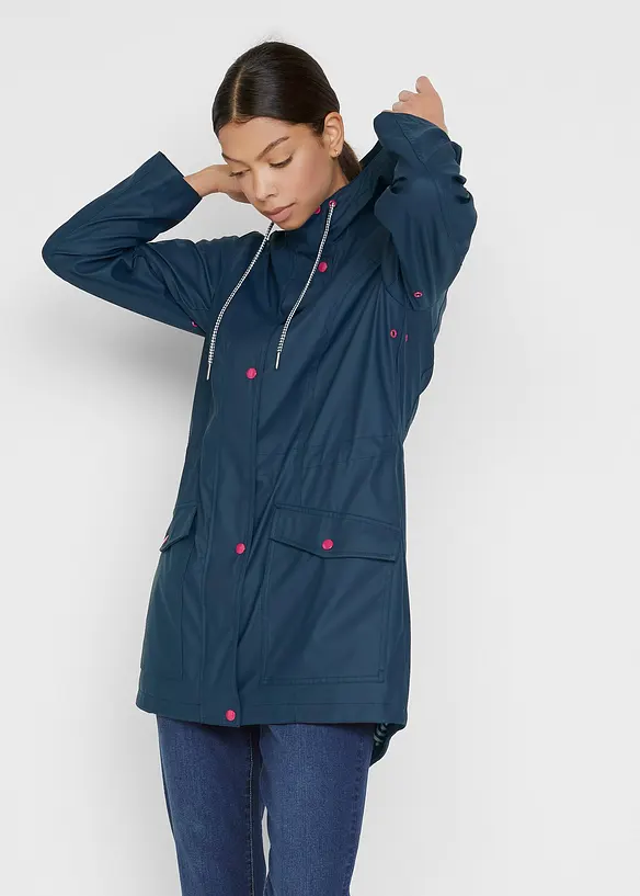 wasserabweisende Regenjacke in blau von vorne (im Anschnitt) - bonprix