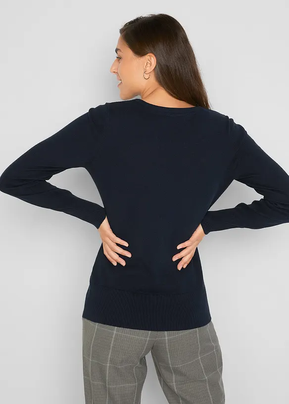 Basic Pullover mit recycelter Baumwolle in blau von hinten (im Anschnitt) - bonprix