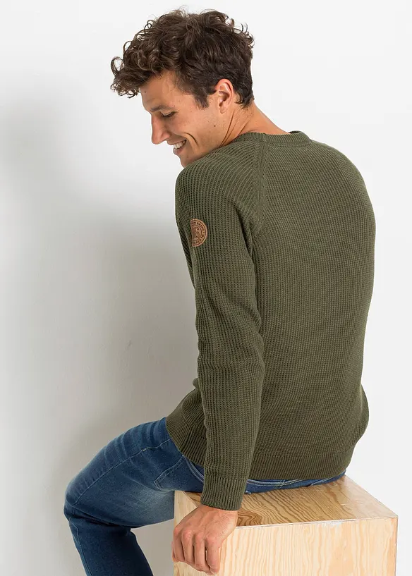 Grobstrick-Pullover mit recycelter Baumwolle in grün von hinten (im Anschnitt) - bonprix