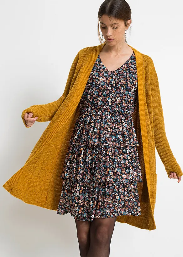 Longstrickjacke in orange von vorne (im Anschnitt) - bonprix