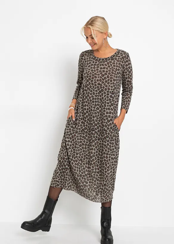 Shirt-Midikleid in braun von vorne (Totalaufnahme) - bonprix