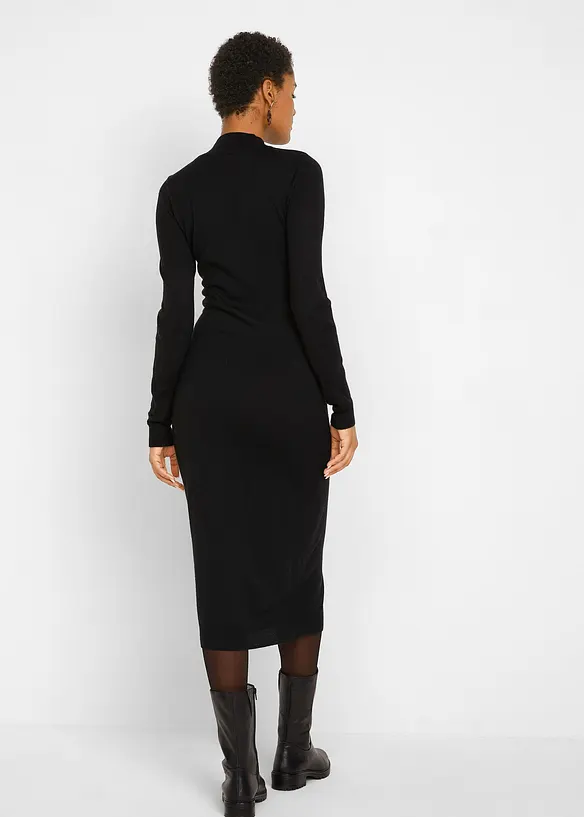 Strickkleid mit Stehkragen in schwarz von hinten (Totalaufnahme) - bonprix