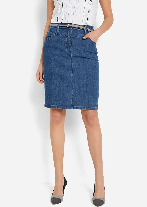 Jeansrock, Stretch in blau von vorne - bonprix