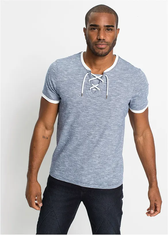 T-Shirt mit Schnürung aus Bio-Baumwolle in blau von vorne (im Anschnitt) - bonprix