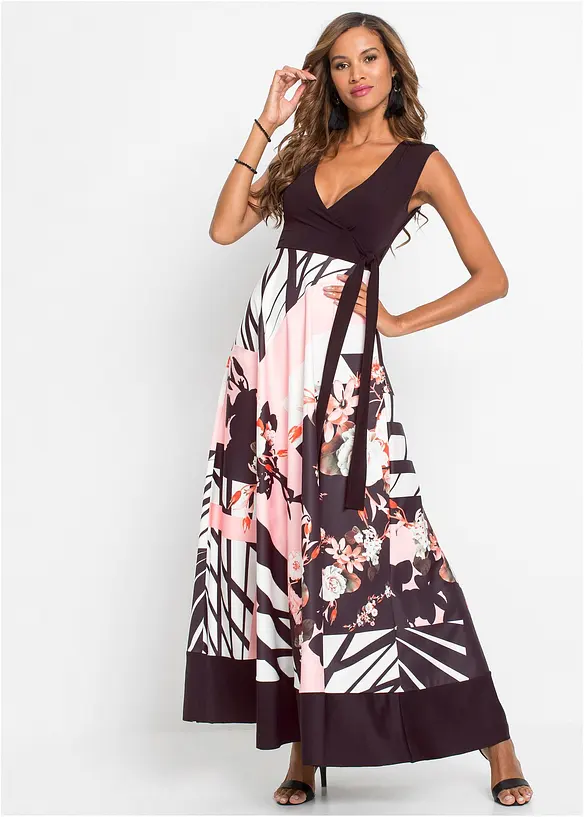 Maxikleid mit V-Ausschnitt in schwarz von vorne (Totalaufnahme) - bonprix