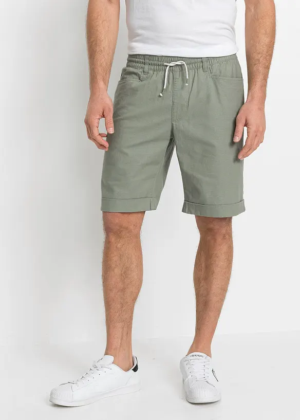 Regular Fit Schlupf-Bermuda aus luftigem Leinen-Mix in grün von vorne - bonprix