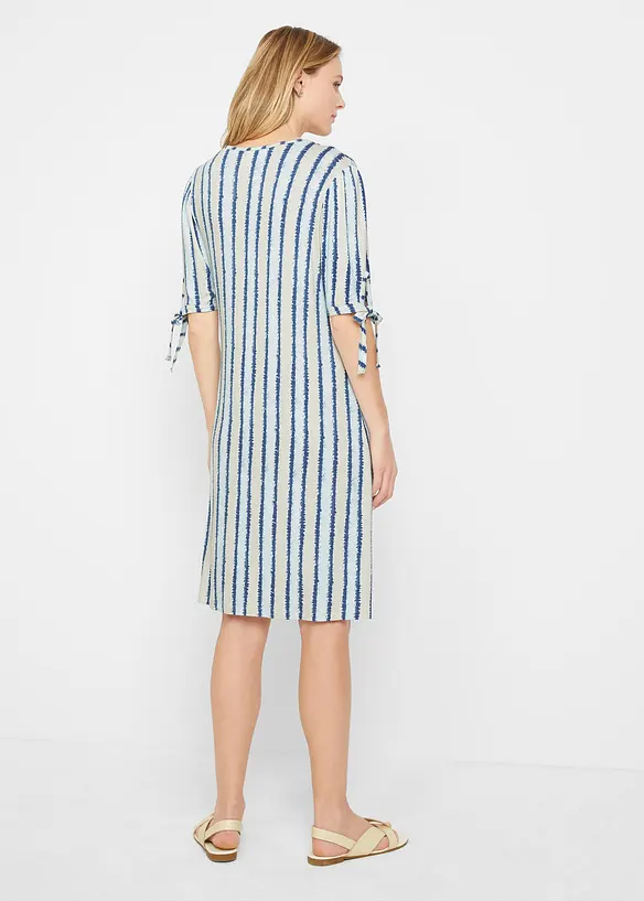 Shirtkleid in blau von hinten (Totalaufnahme) - bonprix