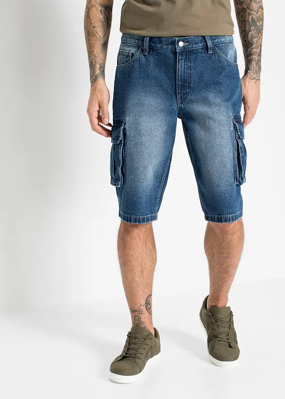 Cargo-Jeans-Longbermuda, Relaxed Fit in blau von vorne - bonprix